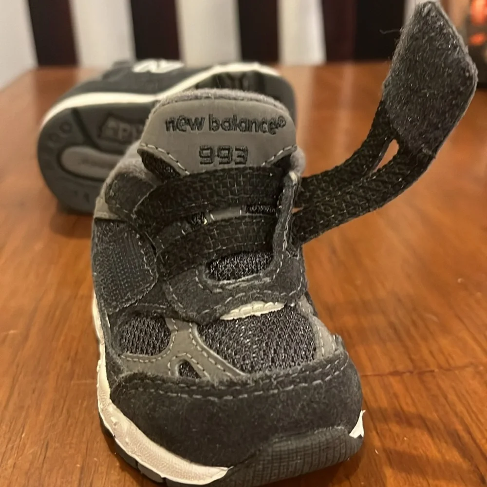 New Balance 993 shoes sneakers KV993GGI grey infant baby toddlers Boys Size 3